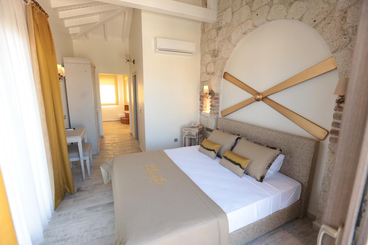 Hotel De Gold Alacati (Adults Only) Exterior photo