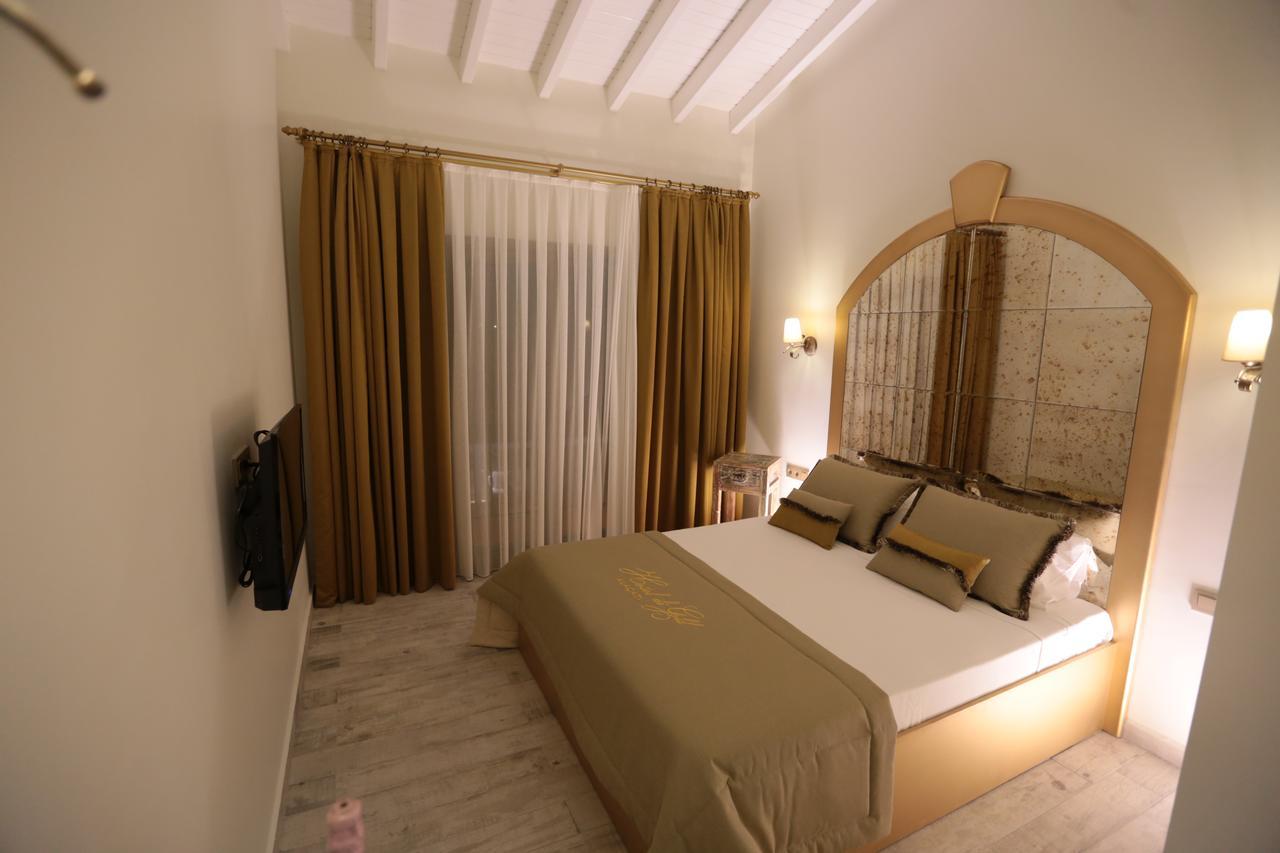 Hotel De Gold Alacati (Adults Only) Exterior photo